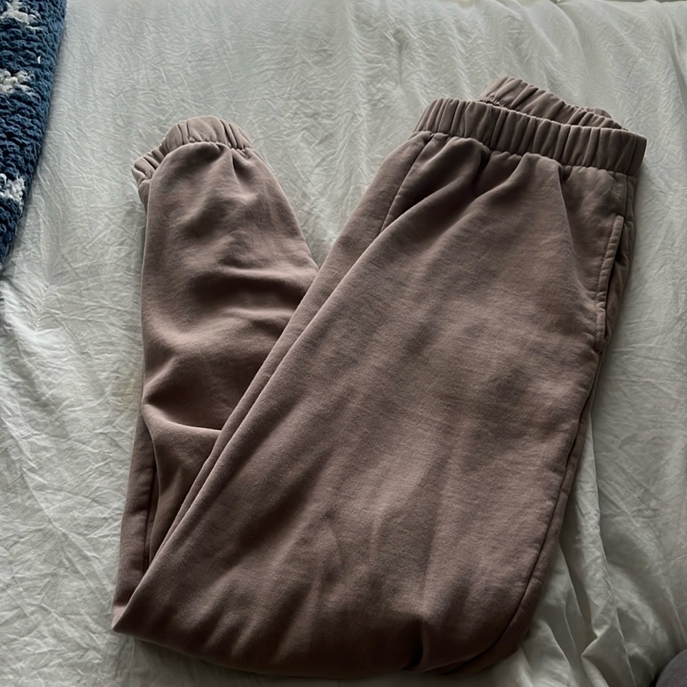 Brandy Melville sweatpants